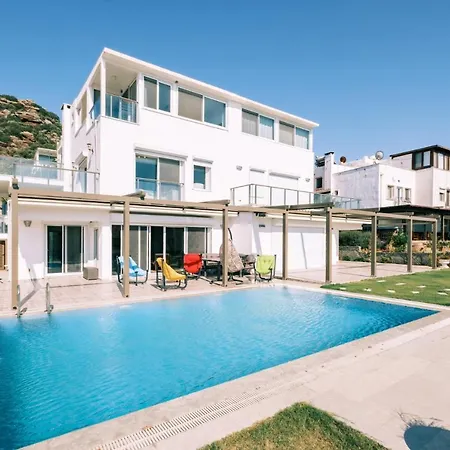 Chic W Patio Pool 3 Min To Beach In Bodrum * Gundogan (Bodrum)