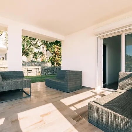 Villa Chic W Patio Pool 3 Min To Beach In Bodrum *